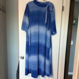 Elegant Blue Ombre Dress with Tie at Neck with Pockets 3X NWOT